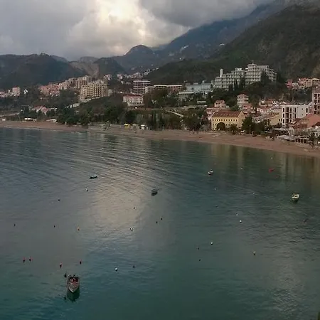 Stevic - Monaco Apartman